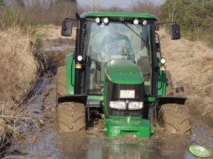 John Deere serii 6030