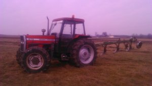 Massey Ferguson 375