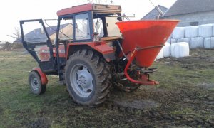 Ursus 4512