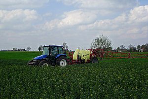 New Holland TL90 & Hardi Ranger 2500