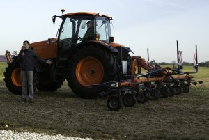 Kubota M128GX-II i przetrzasacz