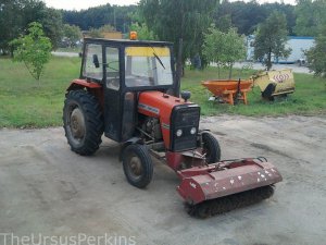 Massey Ferguson 255