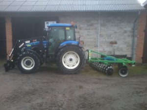 New Holland TD5030