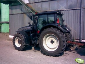 Valtra T 182