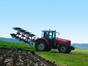 Massey Ferguson 5465 + GB