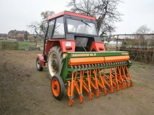 Zetor 5011 + Amazone DL