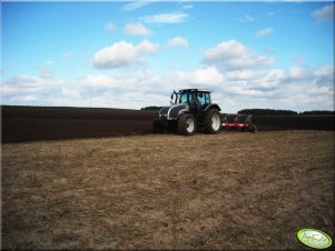 Valtra T131