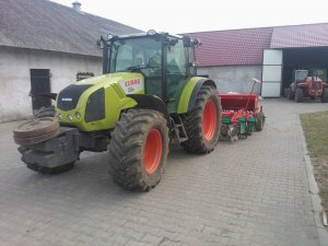 Claas Axos 340