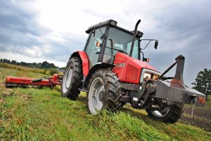 Massey Ferguson 6140