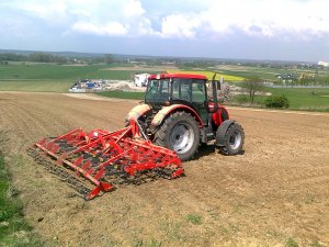 Zetor Proxima 100 Plus i Agregat Akpil Rylec XL 4m