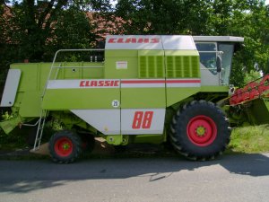 Claas Dominator 88