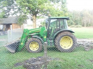 John Deere 5070 M