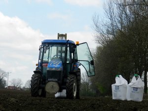 New Holland TD70D + Widlak