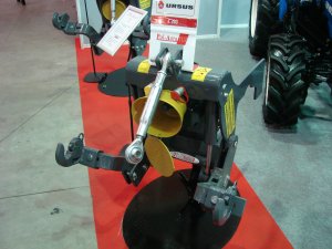 Przedni Tuz do Ursusa C-330