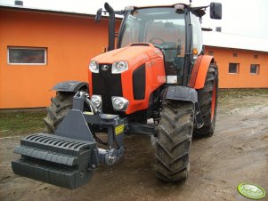 Kubota M135GX