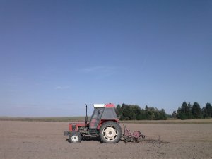 Zetor 7711 + Kultywator 3.2m i Brony