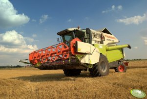 Claas Mega 350