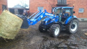 New Holland T4 95