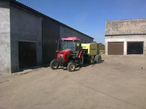 Zetor 7421 i Krone Round Pack 1250 Multi Cut