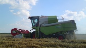 Claas Avero 160