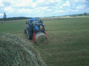 New Holland td5030 & Metal-Fach Z562 RN