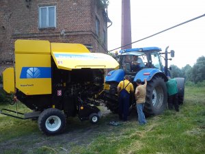 New Holland T7 210