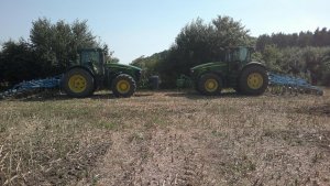 JD 7920 I JD 7830