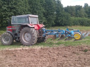 Massey Ferguson 2680 & pług overum