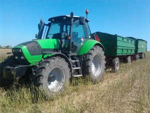 DF Agrotron M620 +HL 8011+Welger