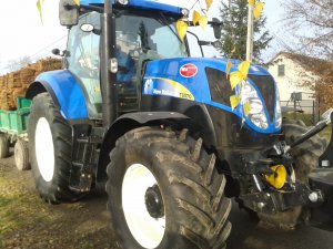 New Holland T6070