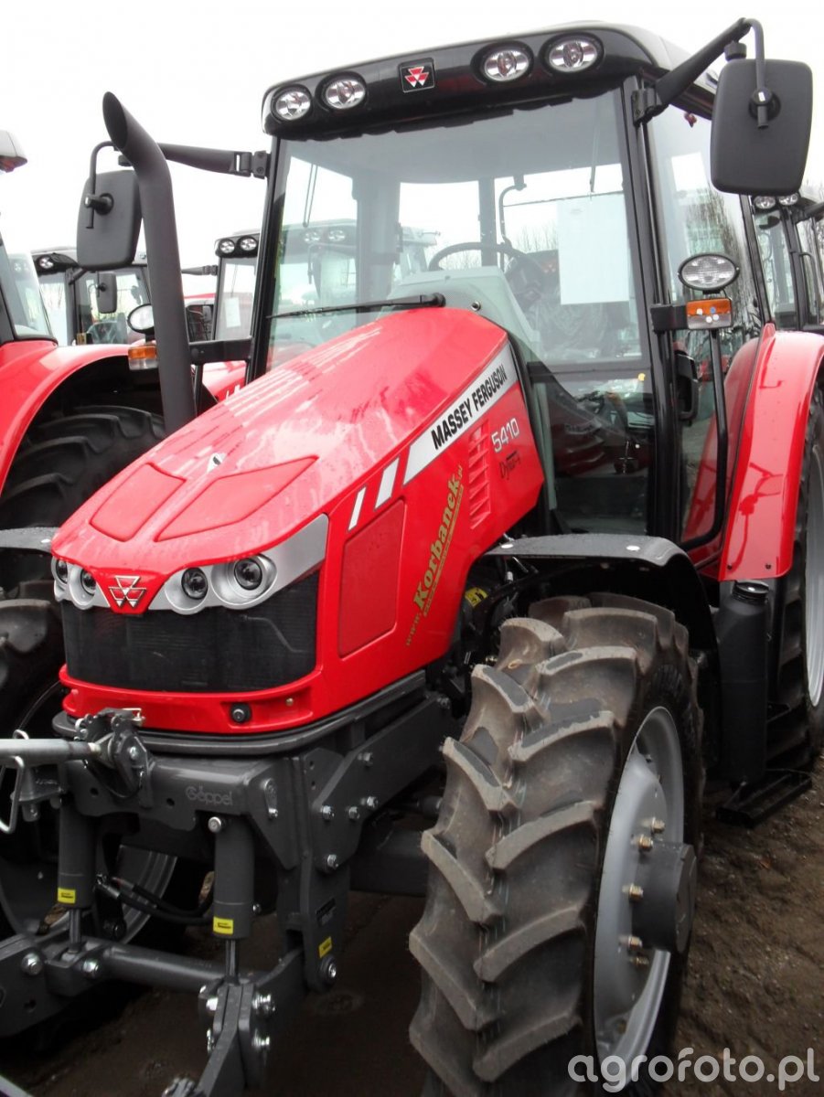 Obraz ciagnik MF 5410 id:462906 - Galeria rolnicza agrofoto
