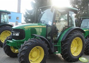 John Deere 5080M