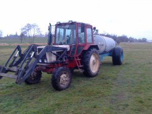 Belarus Progres 572 & Beczka