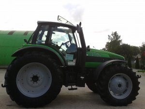 Deutz-Fahr AGROTRON 200