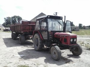 Zetor 7011 + kirowiec