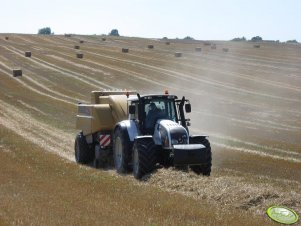 Valtra T 202 + Challenger LB44B