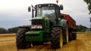 John Deere 6630