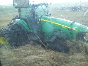 John Deere 8130