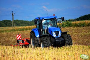 NH T7070 + Horsch Terrano 4 FX