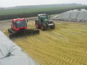 Fendt 820 Vario TMS & Ratrak Pisten Bully