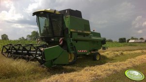 John Deere 1075