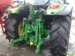 John Deere 5100R