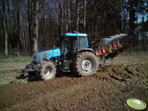 Valtra A95 + Kuhn Master 100