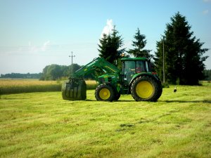 John Deere 6230