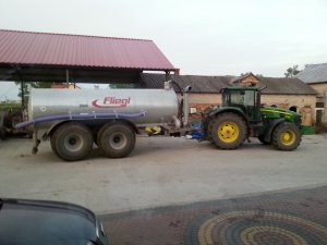 John Deere 7730 + Fliegl 16000l