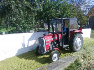 Massey Ferguson 255