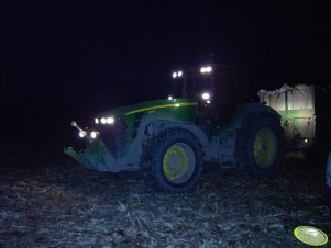 John Deere 8130