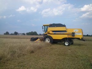 New Holland TC 5070