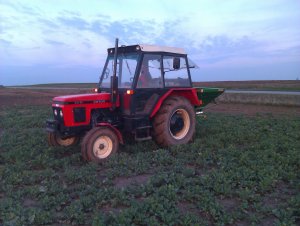 Zetor 7211 + Amazone ZA-X Perfect 602