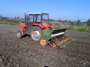 Massey Ferguson 235+amazone d7